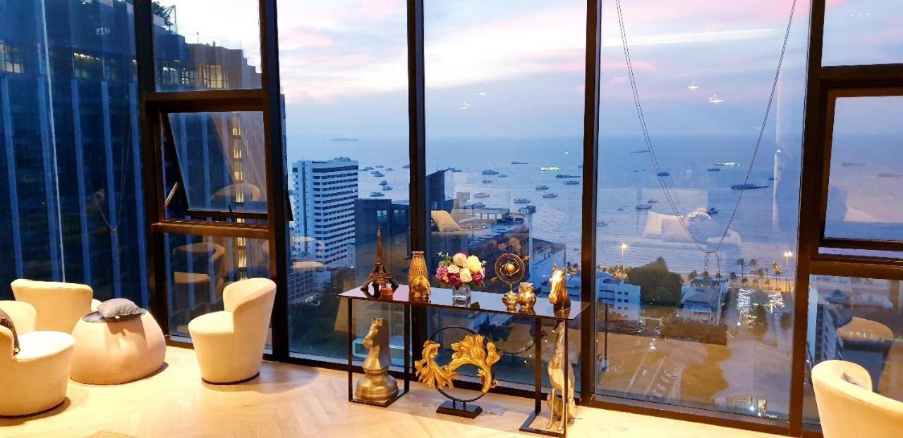 The Base Central Pattaya Quiet King-Bed With Infinity Pool & Free Netflix! Buitenkant foto